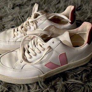 VEJA V-12 White Leather Sneakers with Pink V, Dark Pink at Heel, Size 9